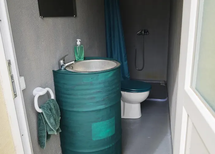 Garage Pool & Relax